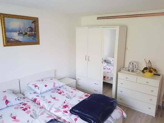 Apartmánový pokoj Kvarner - Otočac KV 7649 N4