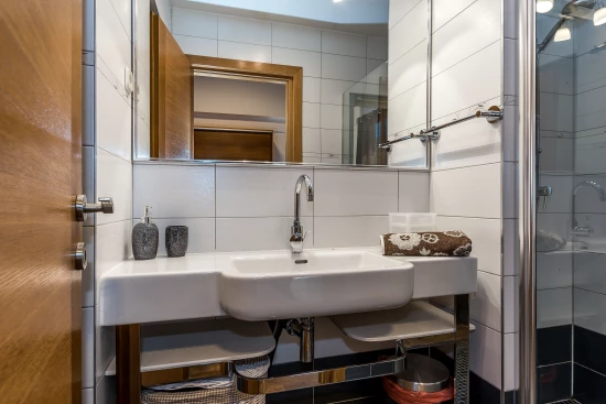 Vila Ostrov Murter - Tisno OS 10374 N1