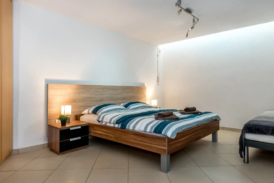 Vila Ostrov Murter - Tisno OS 10374 N1