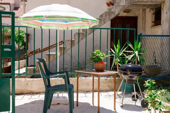 Apartmán Střední Dalmácie - Kaštela DA 8565 N1