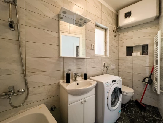 Apartmán Střední Dalmácie - Kaštela DA 8565 N1