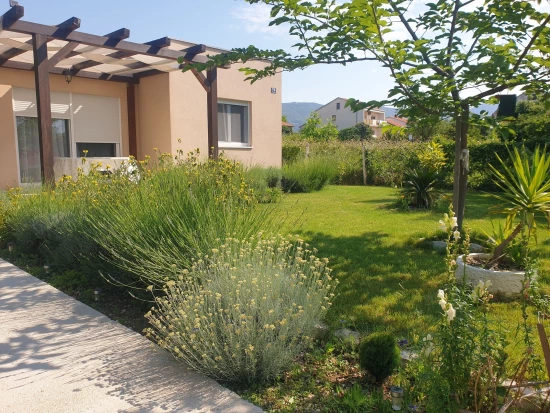 Domek Střední Dalmácie - Kaštela DA 8566 N1