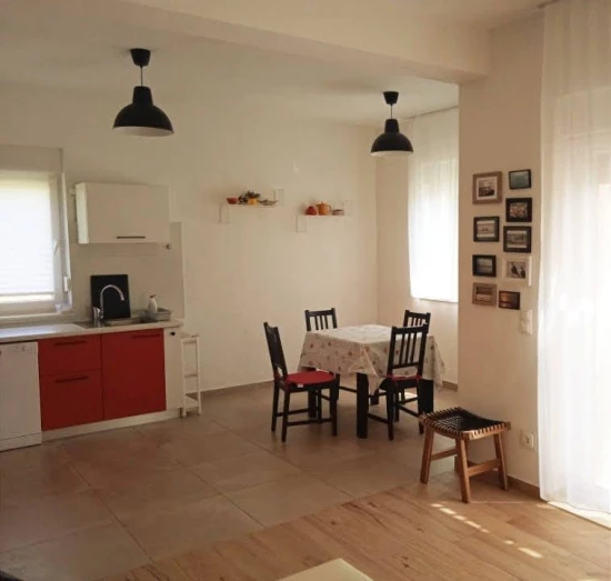 Domek Střední Dalmácie - Kaštela DA 8566 N1