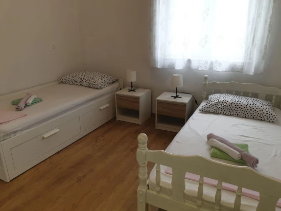 Domek Střední Dalmácie - Kaštela DA 8566 N1