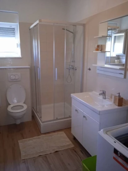 Domek Střední Dalmácie - Kaštela DA 8566 N1