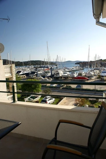 Apartmán Severní Dalmácie - Tribunj (Vodice) DA 8567 N3