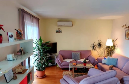 Apartmán Střední Dalmácie - Duće DA 8568 N1
