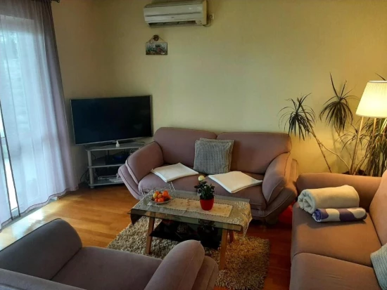 Apartmán Střední Dalmácie - Duće DA 8568 N1