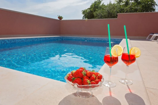 Vila Istrie - Kaštelir IS 7202 N1