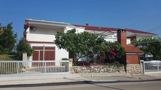 Apartmán Severní Dalmácie - Ljubač DA 8574 N2