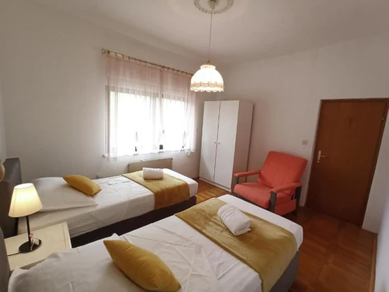 Domek Střední Dalmácie - Žrnovnica DA 8577 N1