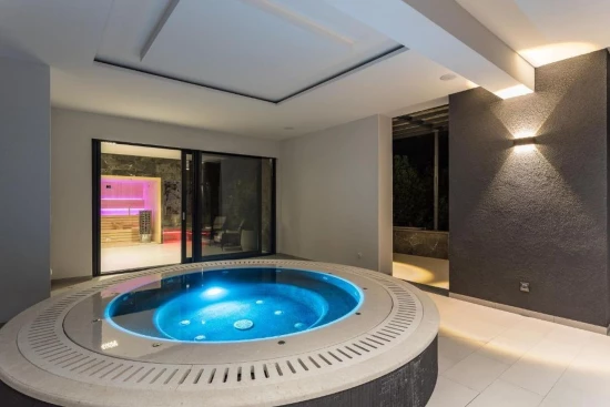 Vila Kvarner - Opatija KV 7660 N1