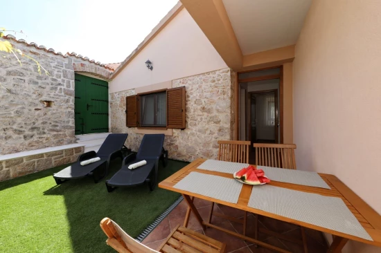 Domek Severní Dalmácie - Sukošan DA 8580 N1