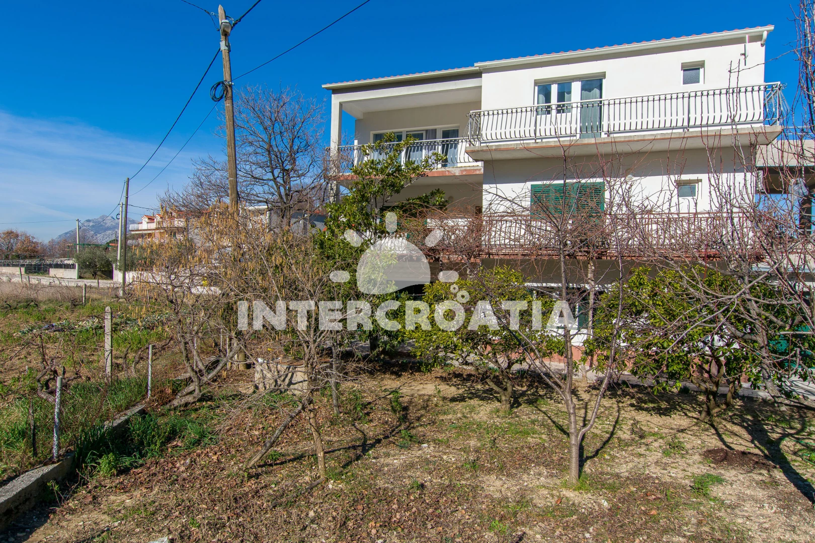 Apartmán Střední Dalmácie - Kučiće DA 8583 N1