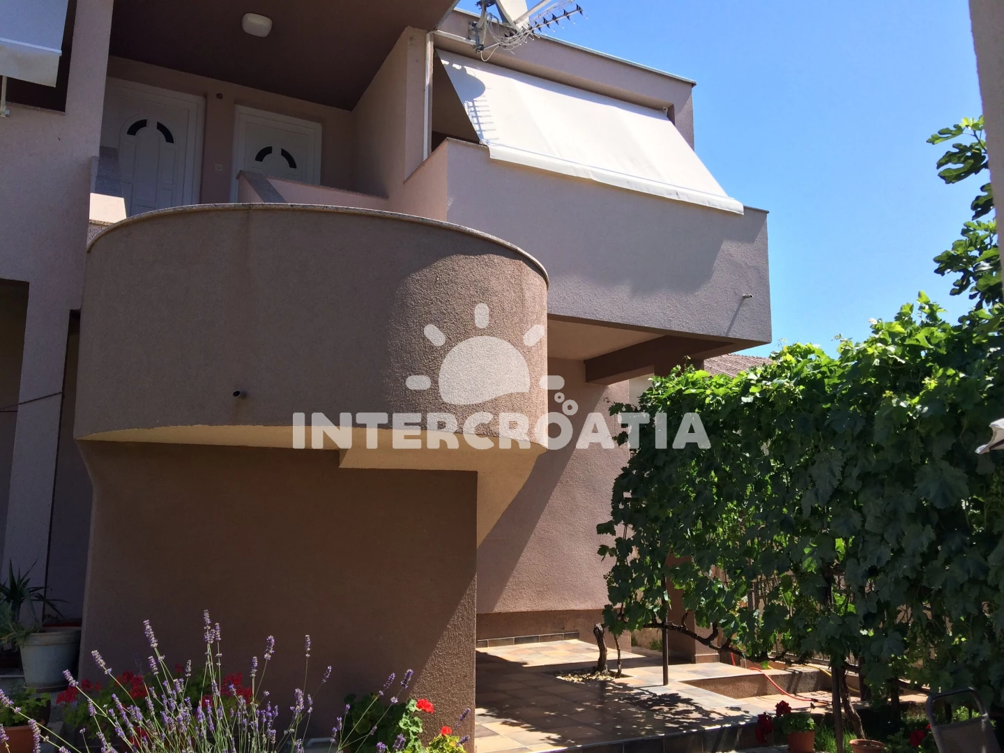 Apartmán Severní Dalmácie - Nin DA 8584 N1