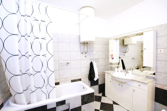 Apartmán Střední Dalmácie - Trogir DA 8586 N1