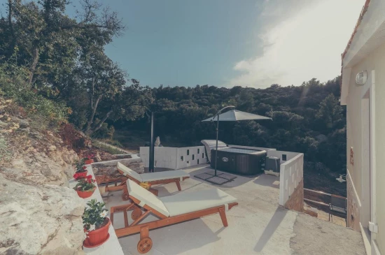 Domek Ostrov Brač - Pučišća OS 10393 N1