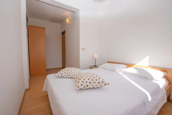 Apartmán Severní Dalmácie - Pakoštane DA 8600 N2