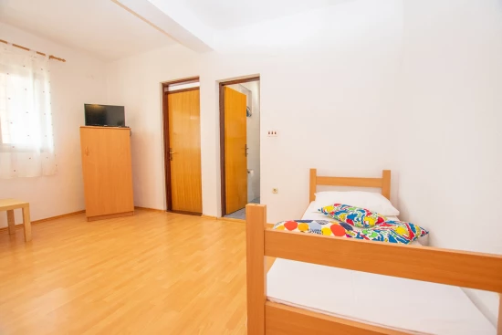Apartmán Severní Dalmácie - Pakoštane DA 8600 N2