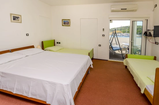 Apartmán Severní Dalmácie - Rogoznica DA 8613 N5