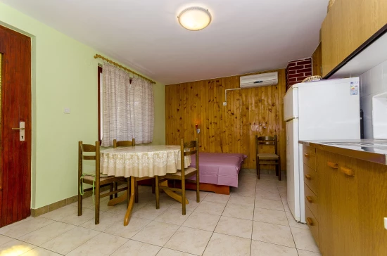 Apartmán Střední Dalmácie - Sevid DA 8615 N2
