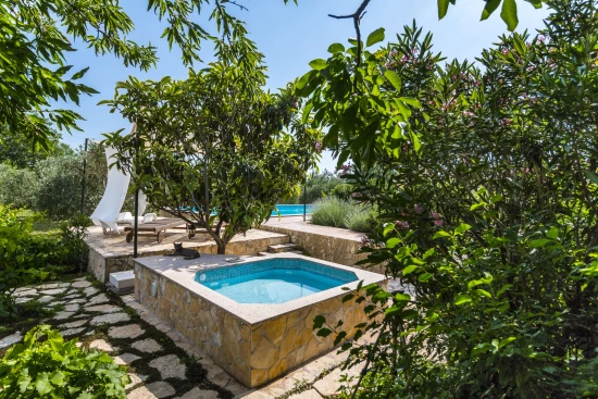 Domek Střední Dalmácie - Kaštela DA 8617 N1