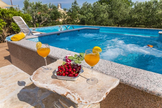 Domek Střední Dalmácie - Kaštela DA 8617 N1