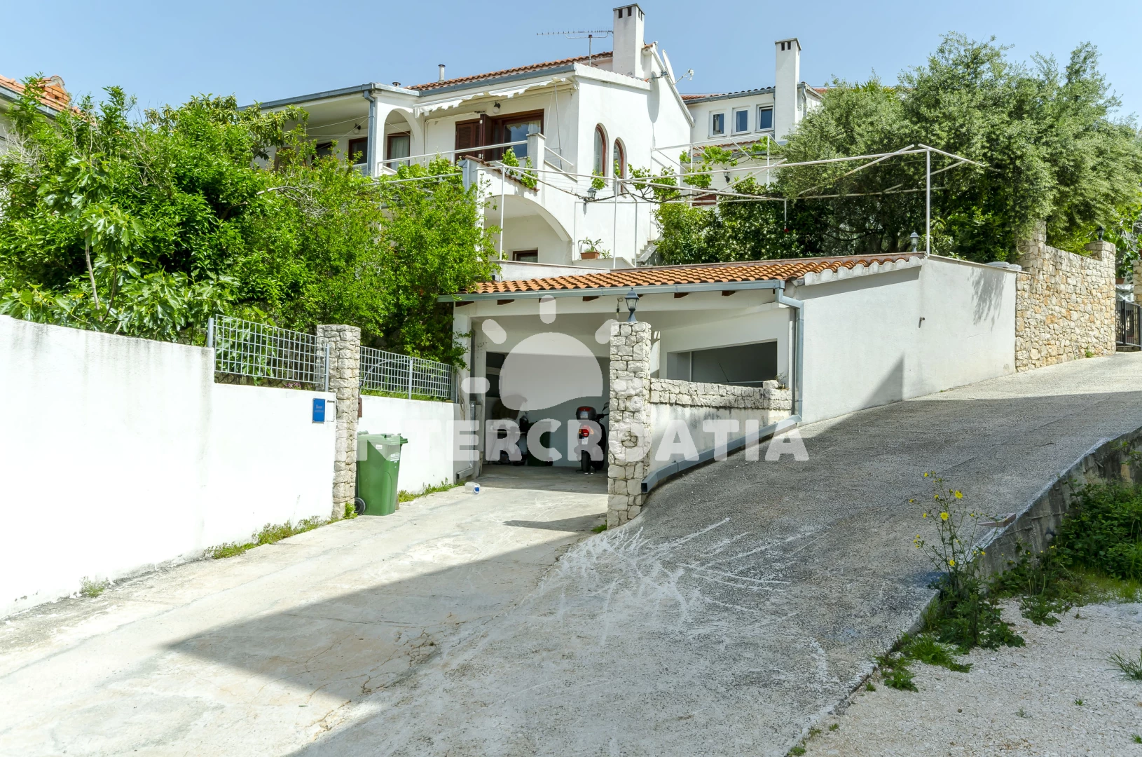 Apartmán Střední Dalmácie - Okrug Gornji DA 8627 N1