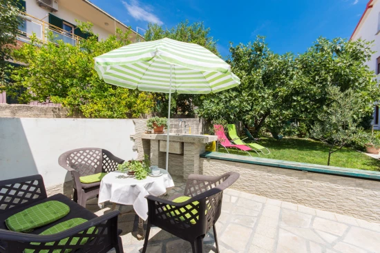 Apartmán Střední Dalmácie - Seget Donji DA 8630 N1