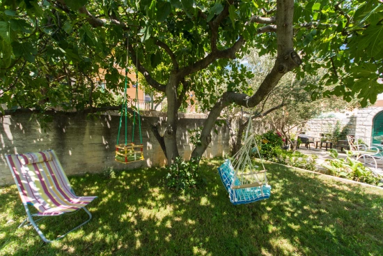 Apartmán Střední Dalmácie - Seget Donji DA 8630 N1