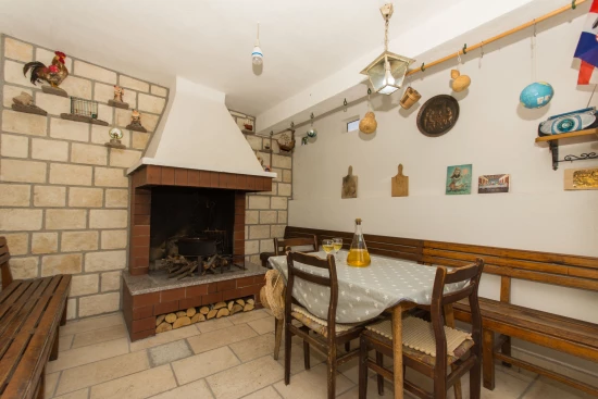 Apartmán Střední Dalmácie - Seget Donji DA 8630 N1