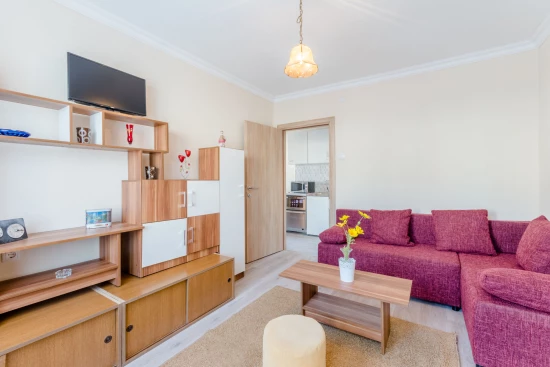 Apartmán Střední Dalmácie - Okrug Gornji DA 8636 N3