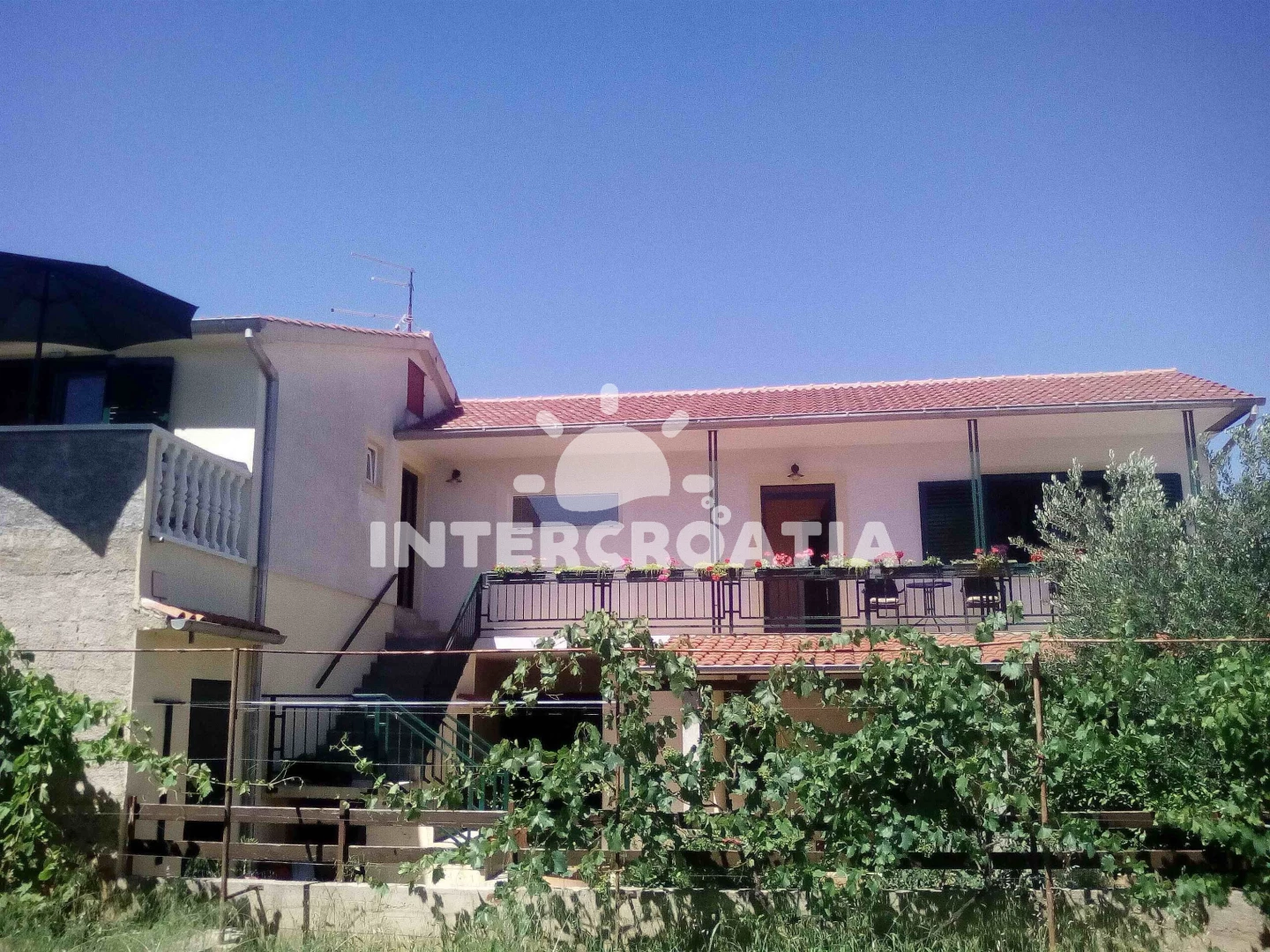 Apartmán Severní Dalmácie - Pirovac DA 8647 N2