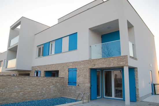 Vila Severní Dalmácie - Privlaka DA 8648 N1