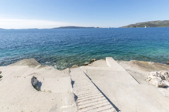 Apartmán Střední Dalmácie - Okrug Donji DA 8649 N1
