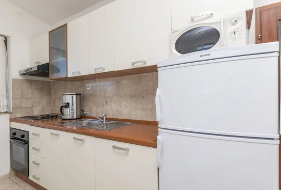 Apartmán Střední Dalmácie - Okrug Donji DA 8649 N1