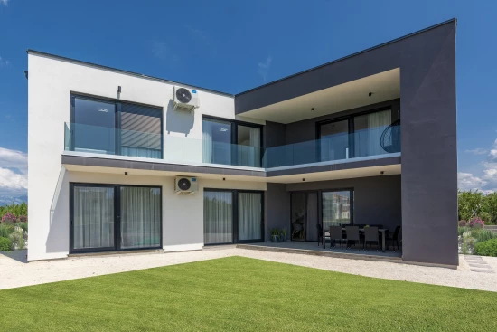 Vila Severní Dalmácie - Privlaka DA 8657 N1