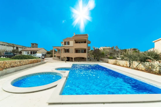Vila Severní Dalmácie - Ražanac DA 8662 N1