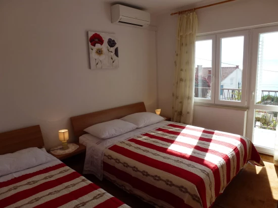 Apartmán Střední Dalmácie - Staniči DA 8664 N1