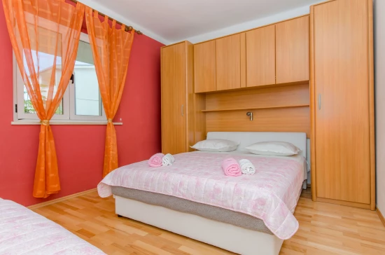 Apartmán Střední Dalmácie - Baška Voda DA 8665 N2