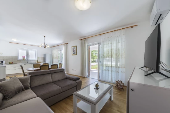 Vila Istrie - Labin (Rabac) IS 7213 N1