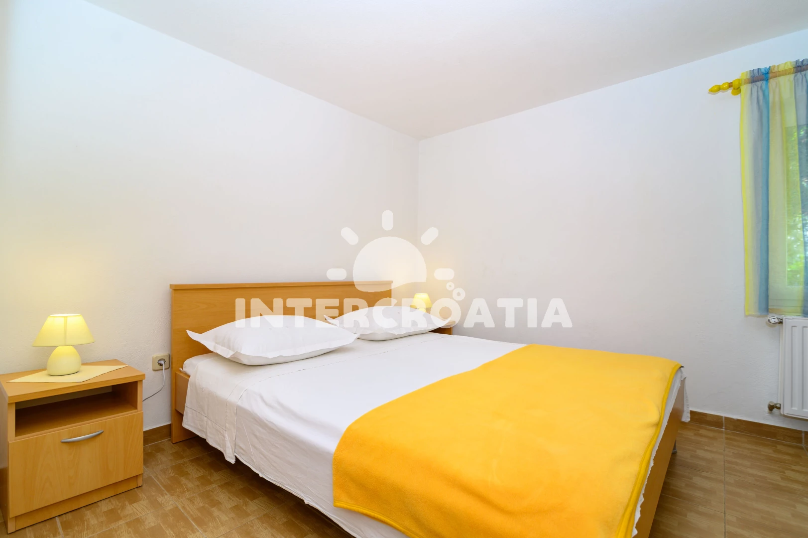 Apartmán Střední Dalmácie - Okrug Gornji DA 8666 N1
