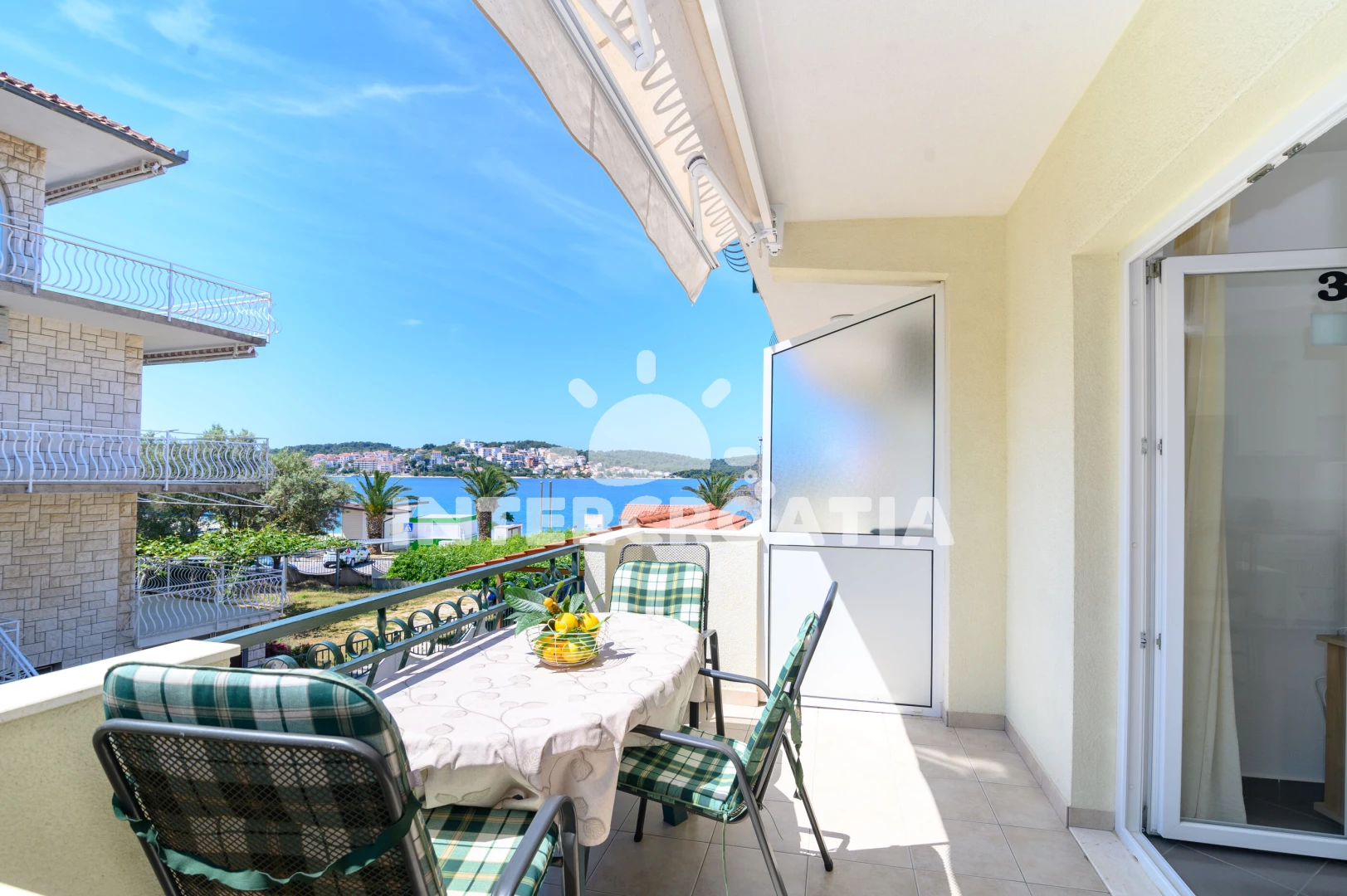 Apartmán Střední Dalmácie - Okrug Gornji DA 8666 N3