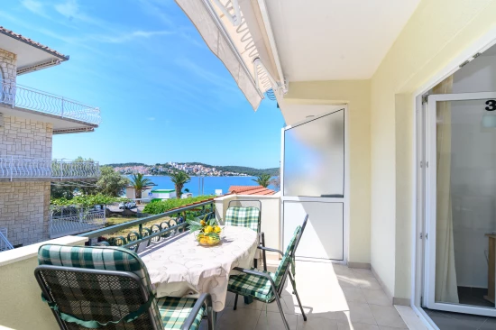 Apartmán Střední Dalmácie - Okrug Gornji DA 8666 N3