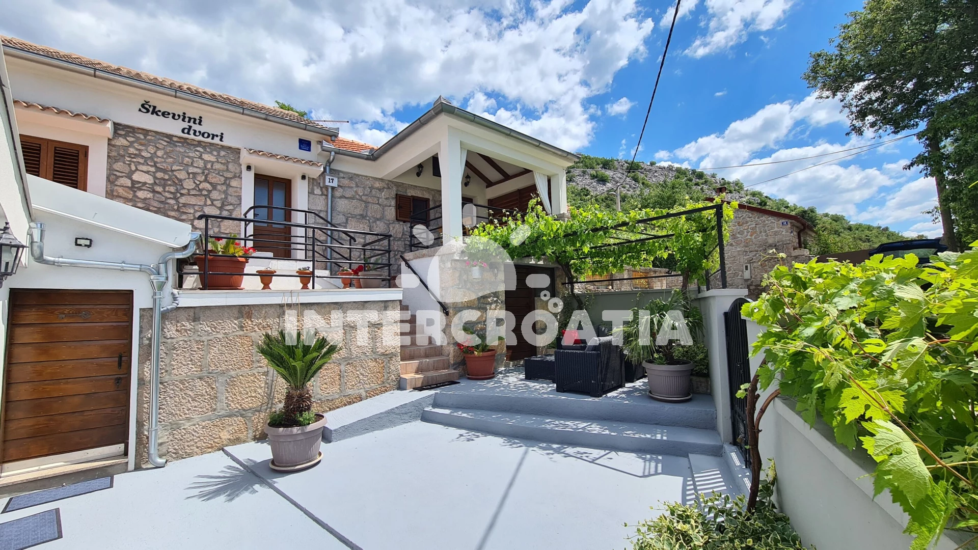 Domek Severní Dalmácie - Starigrad Paklenica DA 8669 N1