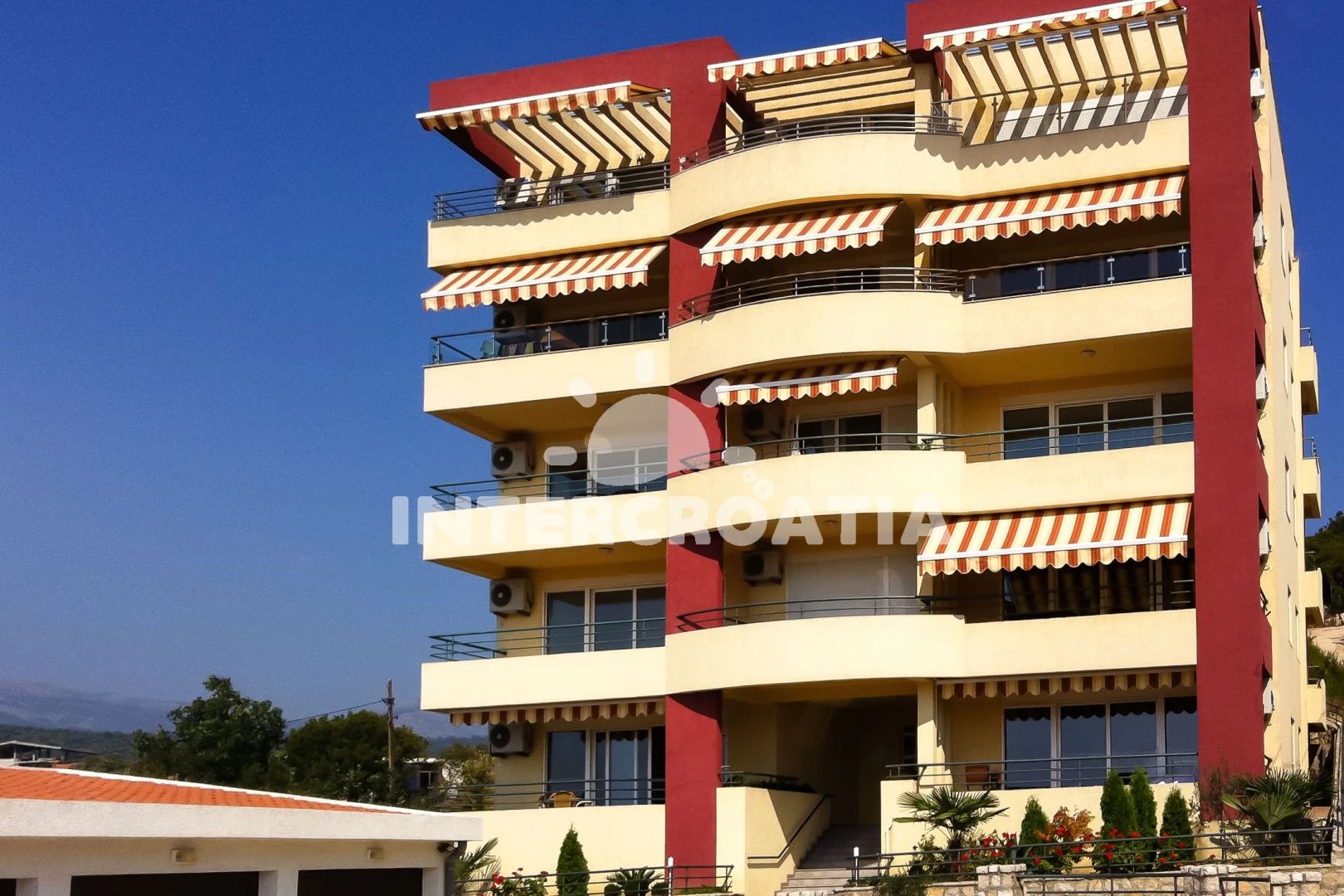 Apartmán Černá Hora - Utjeha CH 7063 N1