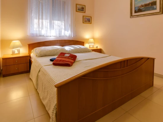 Apartmán Černá Hora - Utjeha CH 7063 N1