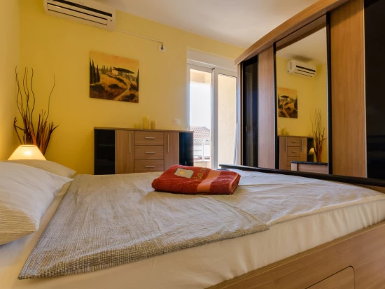 Apartmán Černá Hora - Utjeha CH 7063 N2