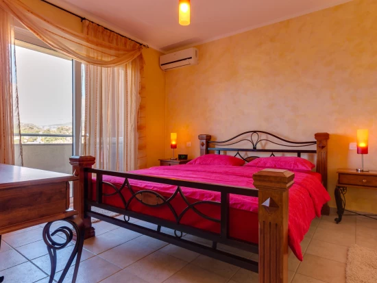 Apartmán Černá Hora - Utjeha CH 7063 N7