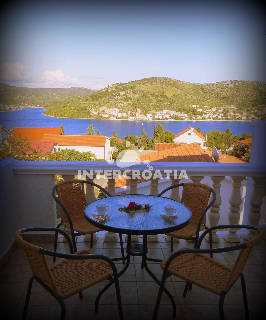 Apartmán Severní Dalmácie - Rogoznica DA 8691 N2